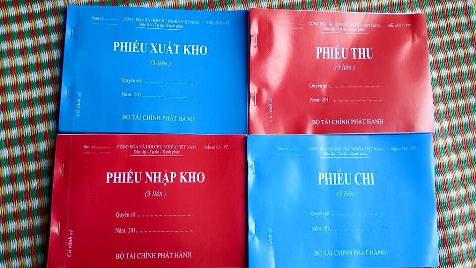IN PHIẾU XUẤT NHẬP KHO 